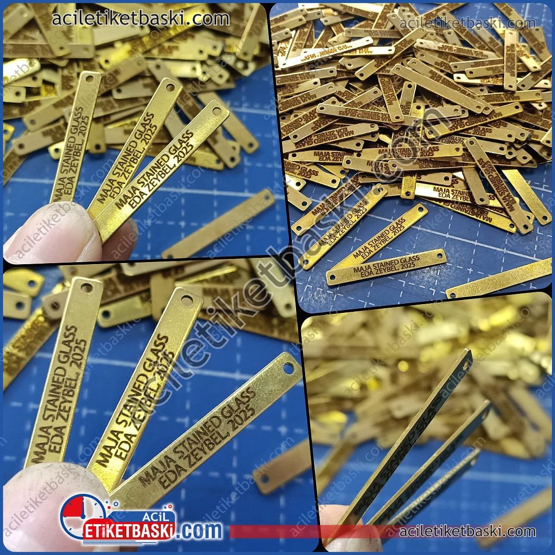 40x5mm gerçek pirinç, sarı pirinç etiket, baskılar lazer ile yapılmıştır, 250gr 180 adet etiket, 1 yüzey baskılı, köşelerde dikiş deliği, zincir deliği 40x5mm gerçek pirinç, sarı pirinç etiket, baskılar lazer ile yapılmıştır, 250gr 180 adet etiket, 1 yüzey baskılı, köşelerde dikiş deliği, zincir deliği, ürün kalitelidir, bükülme yapmaz, 0,8mm kalınlığı vardır, baskılar silinmez, kaybolmaz, ebat ve adede göre fiyat alabilirsiniz, acil etiket baskı merkezi, kaliteli pirinç metal etiket baskısı, yüksek adetlerde özel üretim ebatlar mümkün, yurt dışına gönderim yapılır 40x5mm real brass, yellow brass label, prints are made with laser, 250gr 180 labels, 1 surface printed, sewing holes in the corners, chain holes, product quality, does not bend, has a thickness of 0.8 mm, prints do not fade, do not get lost, you can get a price according to size and quantity, urgent label printing center, quality brass metal label printing, special production sizes are possible in high quantities, shipping abroad
