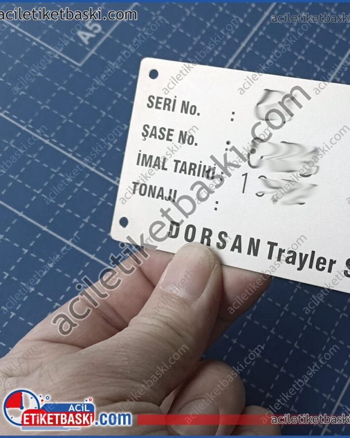 Dorsan dorse etiketi, dorsan marka treyler, taşıyıcı, şasi numarası, kaliteli paslanma, alüminyum, aslına uygun, denetleme okunmayan etiket yenilemesi