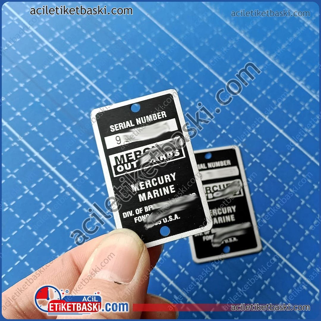 Mercury marka, deniz motor için, kayıp silinen etiket yenilenmesi, hızlı üretim, kaliteli metal etiket baskısı, deniz motor etiket baskısı Mercury marka, deniz motor için, kayıp silinen etiket yenilenmesi, hızlı üretim, kaliteli metal etiket baskısı, deniz motor etiket baskısı