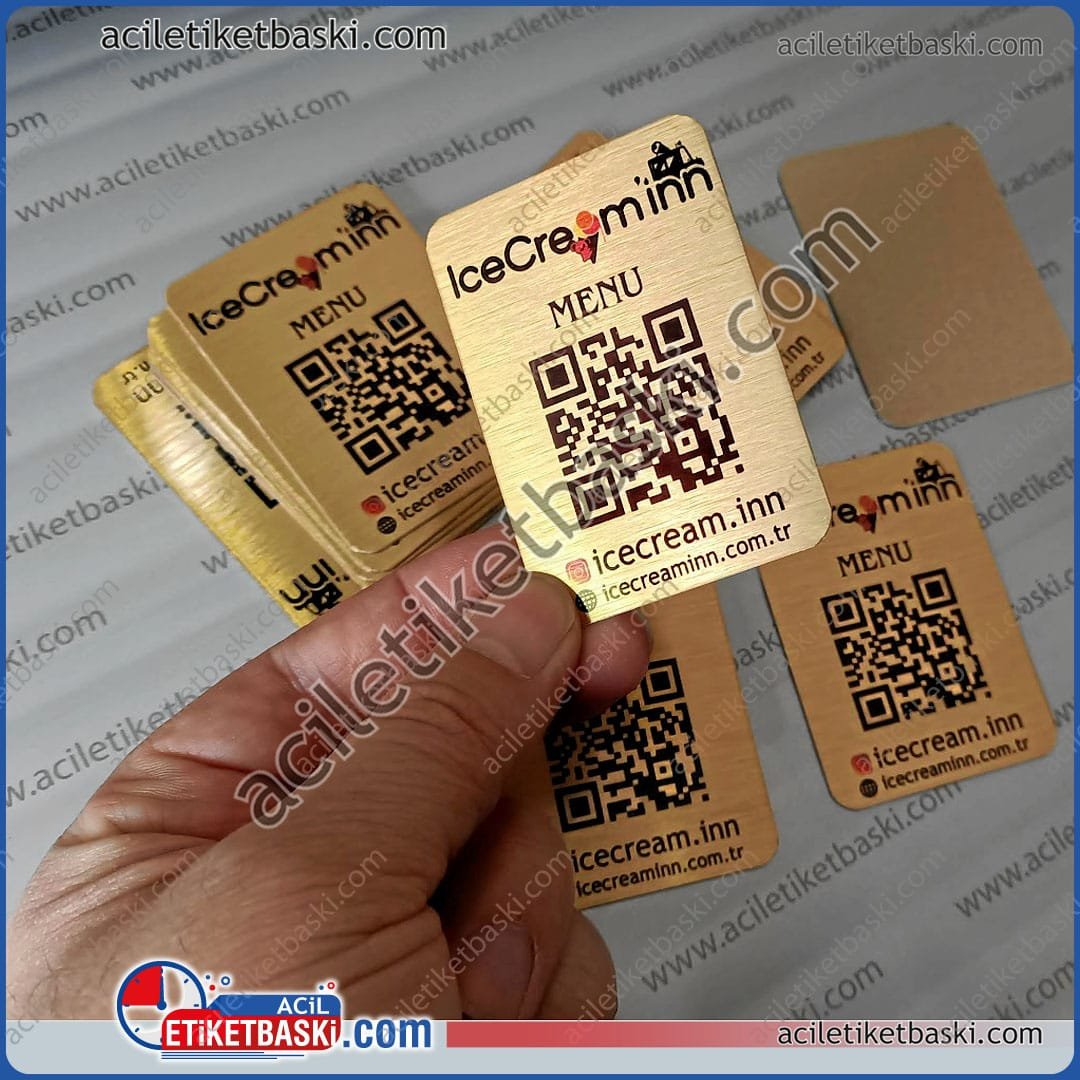 Masa üzeri QR etiket, menü etiketi, acil üretim, tasarım desteği, kaliteli ürün, silinebilir, temizlenebilir, altın ve gümüş renk üretim yapılabilir, acil metal etiket baskı merkezi Masa üzeri QR etiket, menü etiketi, acil üretim, tasarım desteği, kaliteli ürün, silinebilir, temizlenebilir, altın ve gümüş renk üretim yapılabilir, acil metal etiket baskı merkezi