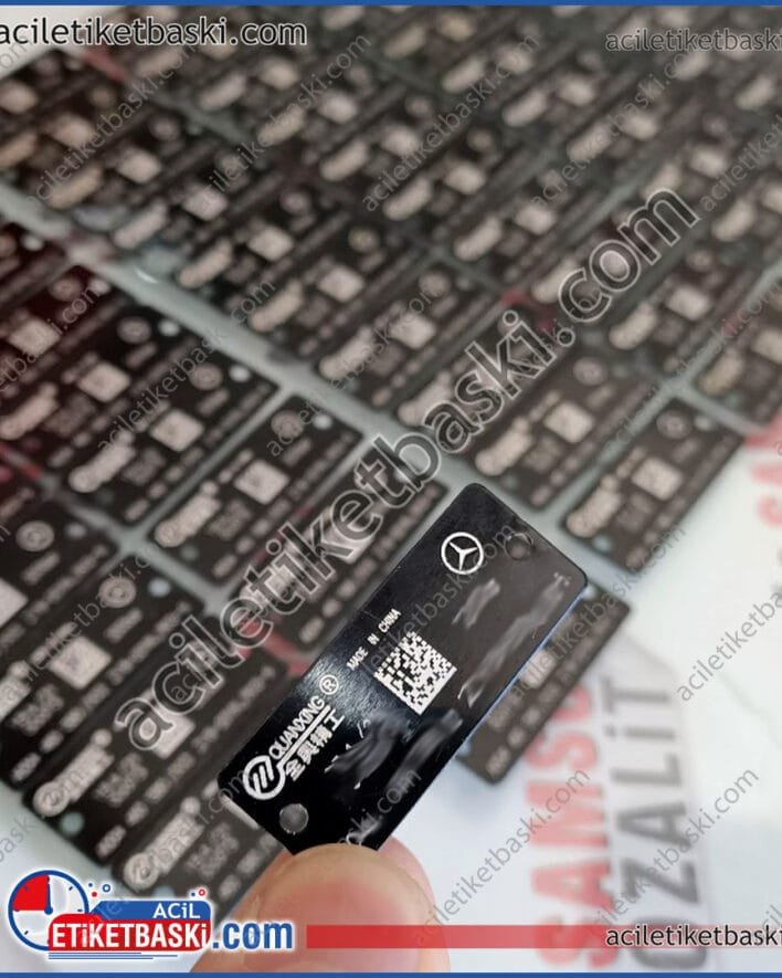 Mercedes Quanxing metal etiket, pompa ve yakıt etiketi baskısı, adet ve ebada göre fiyat alınız, kaliteli çıkmaz, kazınmaz,metal alüminyum etiket baskısı, acil etiket baskı merkezi