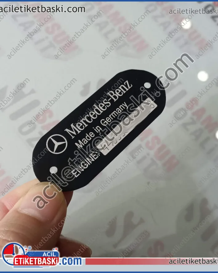 Mercedes şasi numarası, trayler, taşıyıcı, kamyon, şasi numarası, motor numarası baskısı, alüminyum ürün, lazer ile kalıcı baskı, uzun süre dayanıklılık, acil üretim