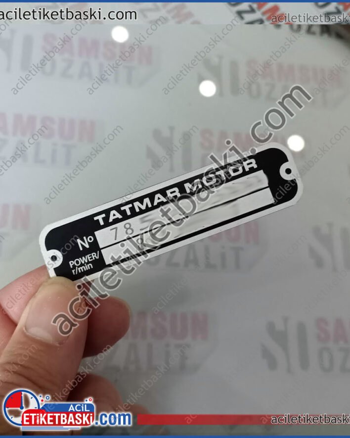 tatmar motor, tekne motor etiketi, içten ve dıştan takma motor etiket baskısı, deniz motor etiketi, okunmayan silinmiş etiketler, aslına uygun üretilir, yönetmelik
