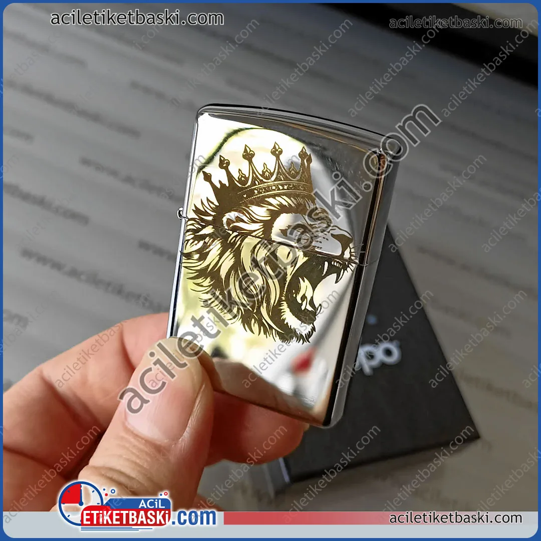 zippo çakmak, üzerine, lazer kalıcı baskı, ürünü müşteri gönderir, sadece baskısı yapılmıştır, 2 yüzey baskı, lazer ile kalıcı, tasarım desteği, aynı gün gönderim