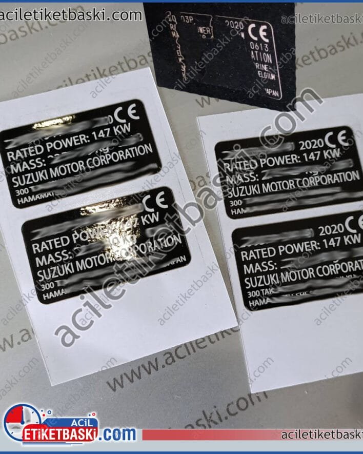 Suzuki tekne, motor etiketi, deniz suyuna dayanır, dış mekan dayanıklı, aslına uygun, alım satım için gerekli, denetleme için gerekli, silinen okunmayan, etiket yeniden tasarım