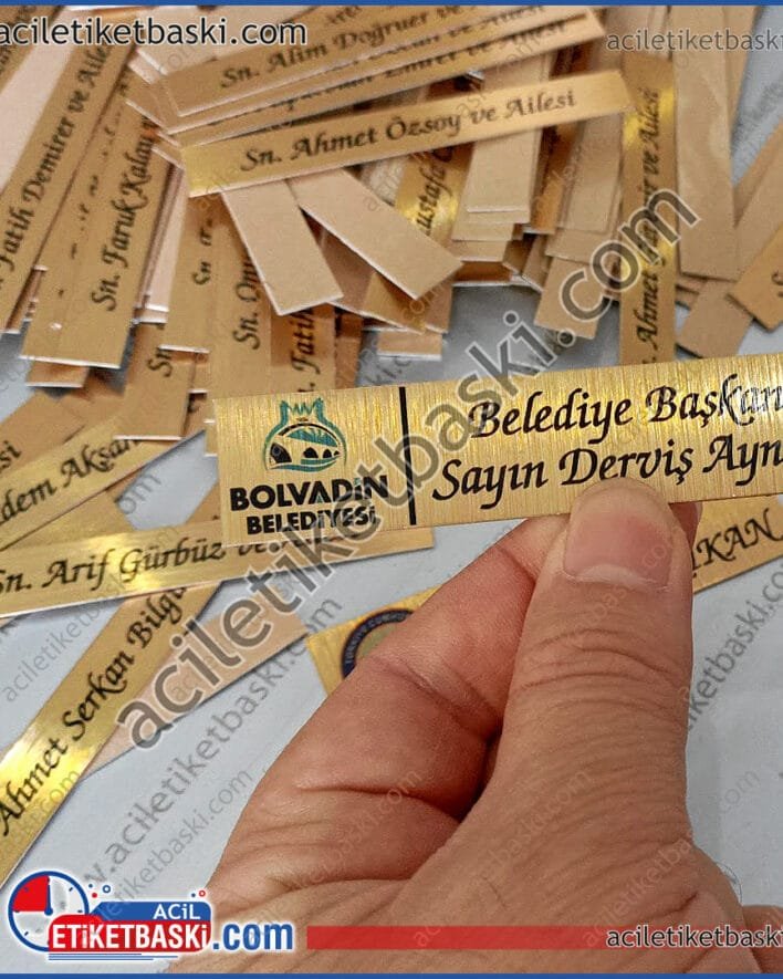 davetiye için, zarf üzerine, metal, etiket, konuk isimleri, ünvanları, aileleri, hattat yazısı, paslanmaz metal, arkası bantlı, etkinlik, açılış, davetli, konuk isim liste baskısı, tasarım, aynı gün gönderim