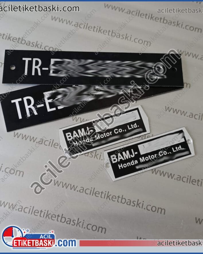 honda deniz motoru, tekne motor etiketi, deniz suyuna dayanır, ısıya dayanır, güneşe dayanır, tekne seri no etiket baskısı, acil üretim, aslına uygun, yönetmelik, denetleme için