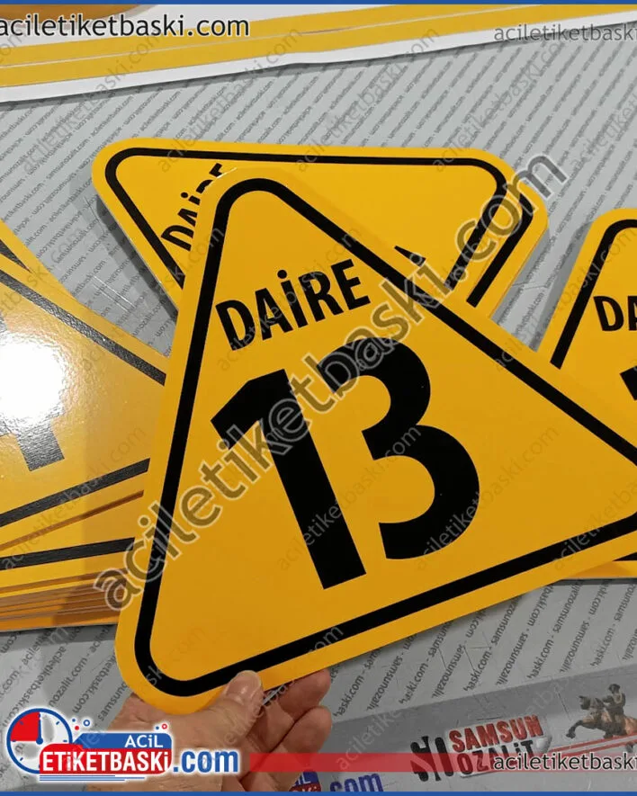 otopark için daire numarası, araç park daire no baskılı, uyarı levhası 30x30cm ebadında dış mekan dayanıklı, 3mm dekota plastik, uyarı tabelası, özel üretim, hızlı imalat, gönderim