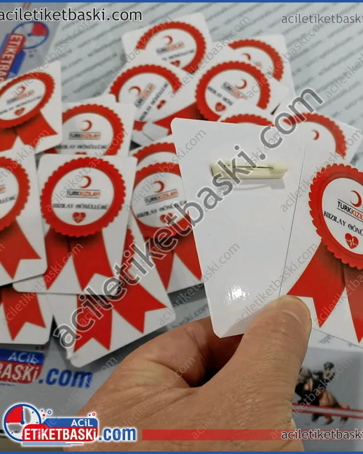 yaka kartı üretimi, iğneli, mıknatıslı, hızlı üretim, gösteri, toplantı, etkinlik gibi aktivitelerde, hızlı üretim, özel tasarım, istenilen ebat yapılır, acil yaka isimlik üretim merkezi