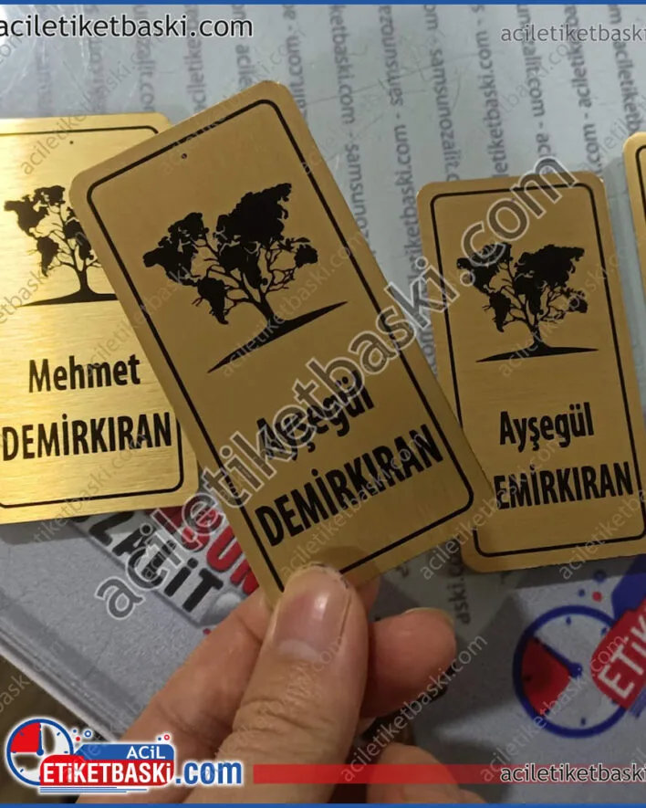 ağaç künyesi, ağaç dikiminde, ağaç üzerine asılan metal etiket, paslanmaz alümünyum ürün 10x5cm ebadında, adet ve ebada göre fiyat alınız, hızlı üretim, aynı gün gönderim, acil metal etiket baskı merkezi