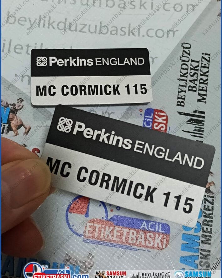 perkins motor etiketi, tekne motoru seri no baskı, paslanmaz alüminyum etiket, perkins england sticker, muayene uyumlu motor etiketi, samsun denizci etiketleri, lazer baskı metal etiket, tekne motoru künyesi