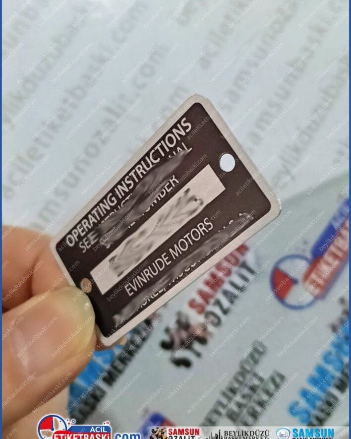 evinrude motor etiketi, içten takma motor etiketi, dıştan takma motor sticker, evinrude tekne etiketi, deniz motoru kimlik plakası, tekne motor teknik etiket, aslına uygun motor etiketi, marin etiket üretimi