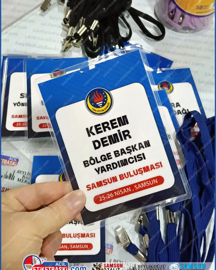 pvc yaka kartı, personel kimlik kartı, boyun askı ipi, yaka kartı baskı merkezi, kurumsal yaka kartı, hızlı kart baskısı, ziyaretçi kartı, samsun yaka kartı üretimi